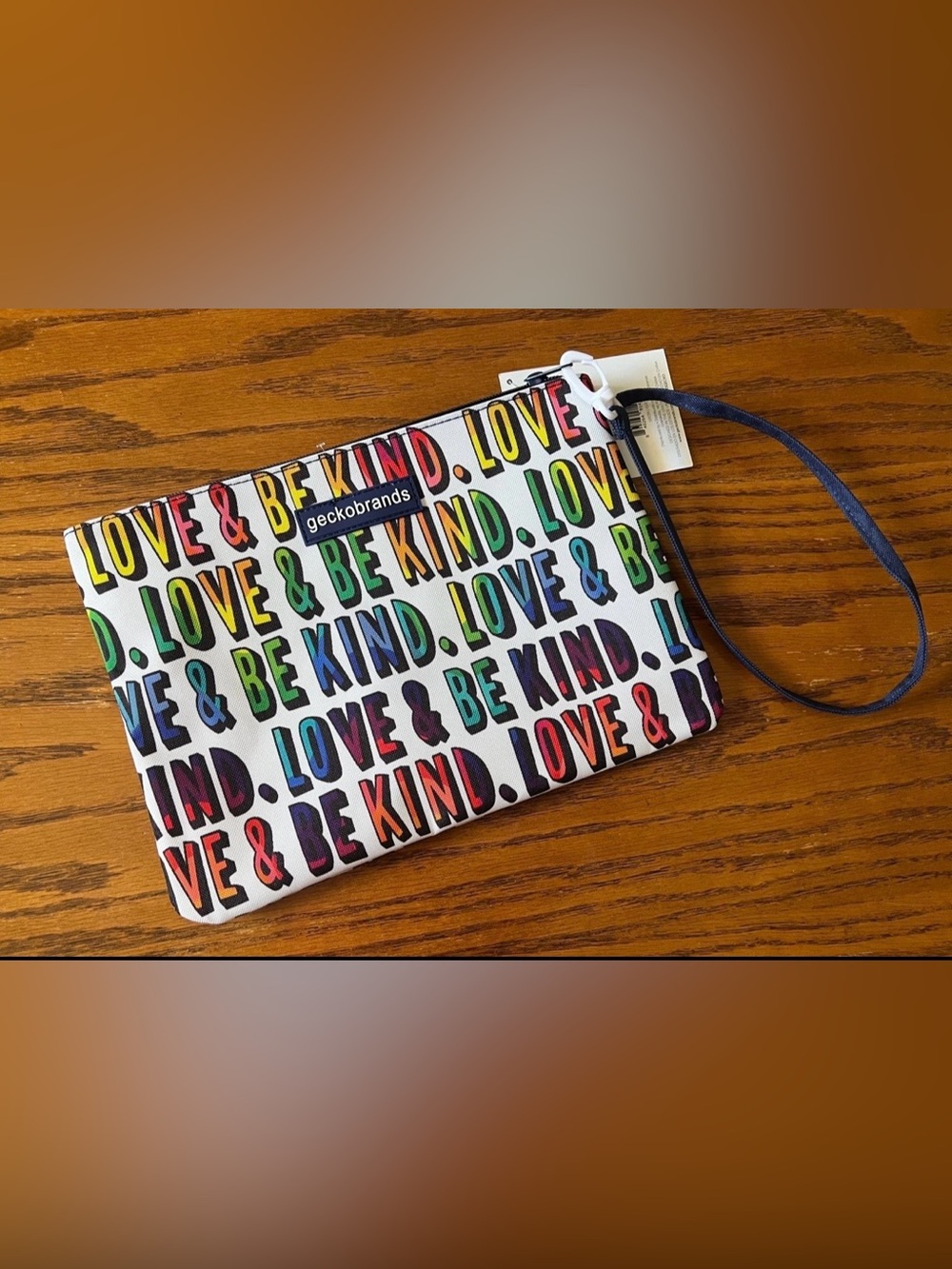 Geckobrands 'Love & Be Kind' Rainbow Graphic Wet bag Pouch NEW